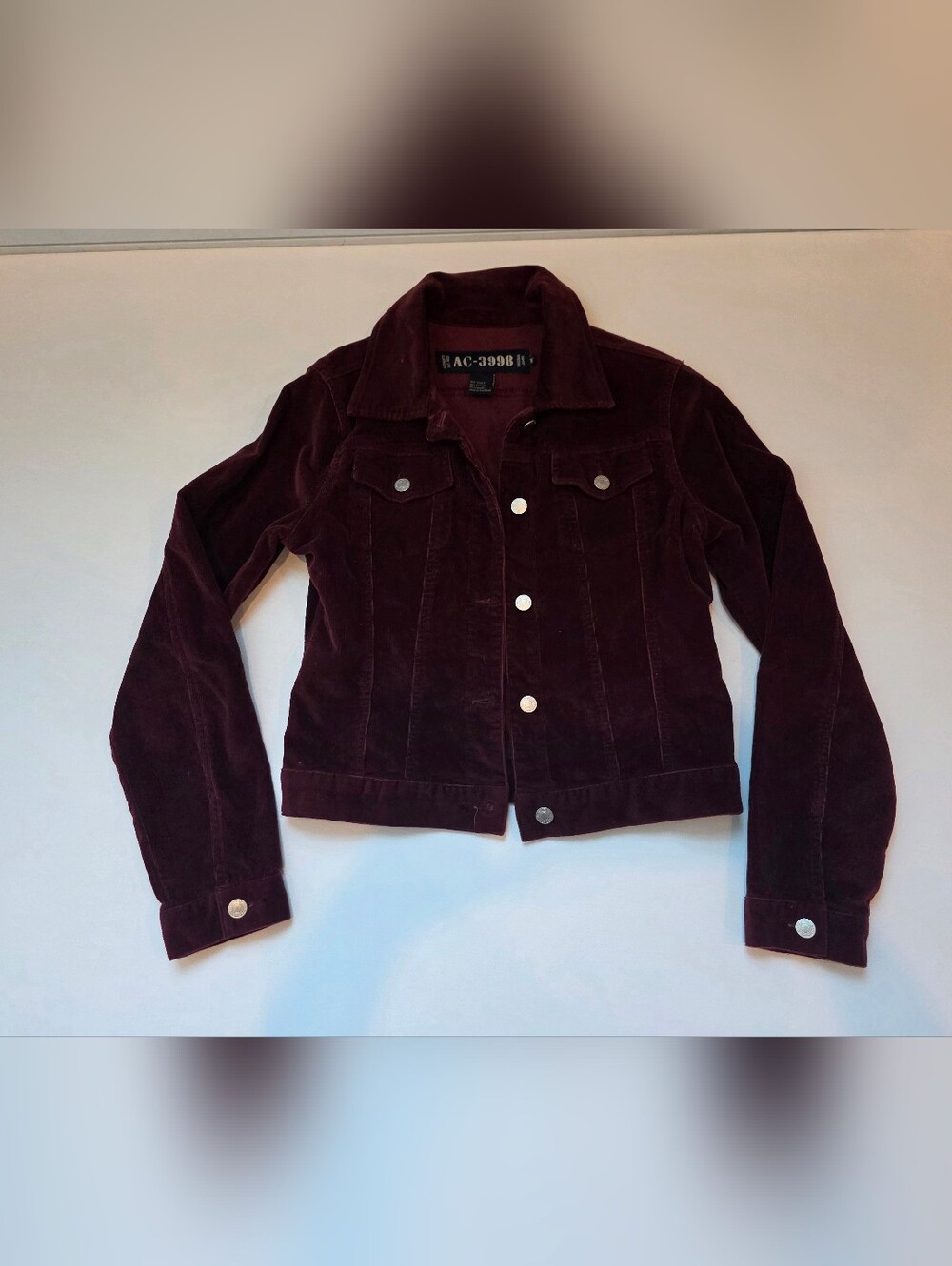 Vintage Y2K AC-3998 Burgundy Corduroy Cropped Trucker Jacket Size Medium
